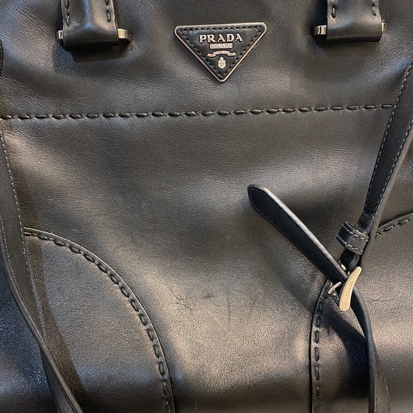 Prada (authentic) city calf double zip tote - Picture 8 of 11